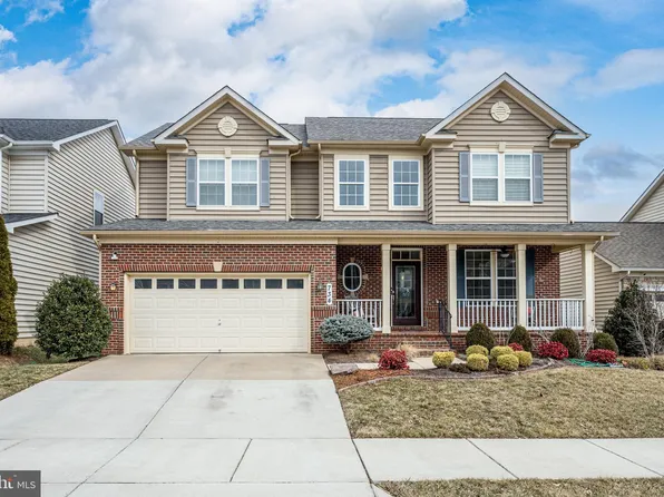 734 Holden Rd, Frederick, MD 21701