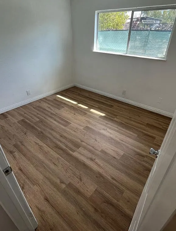 2 bed, 980 sqft, $1,300 — Photo 3