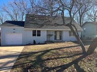 22 Elizabeth Dr, Bella Vista, AR 72715
