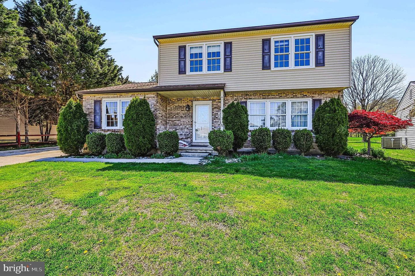 12 Laurie Ct photo 1