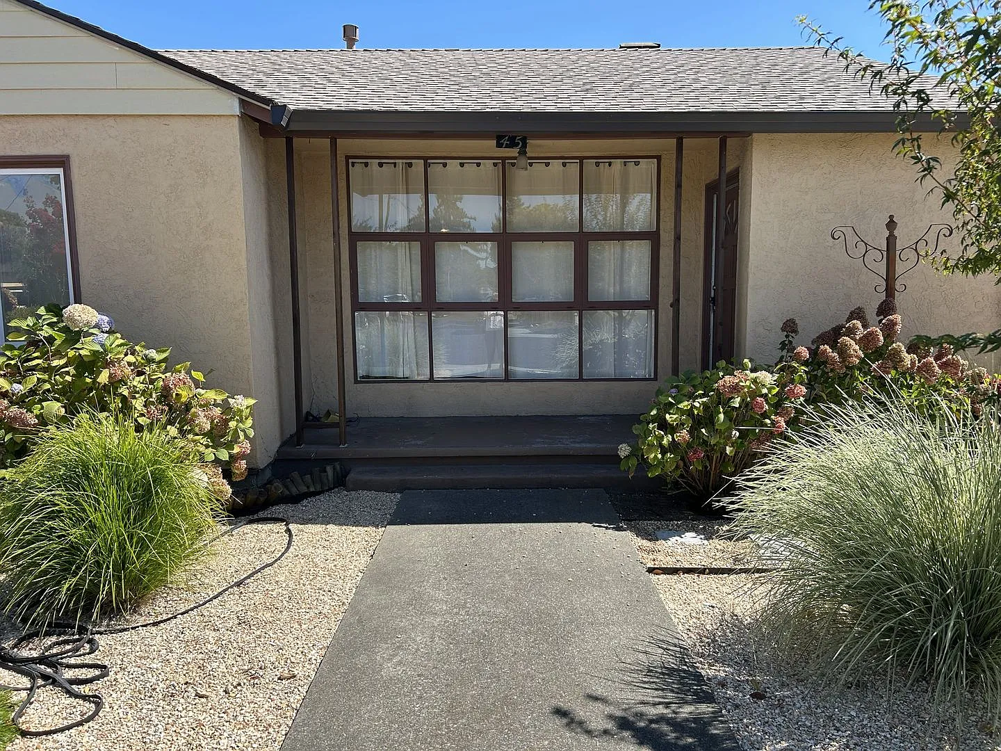 Charming 2 bedroom/1 bath in Petaluma — Photo 3