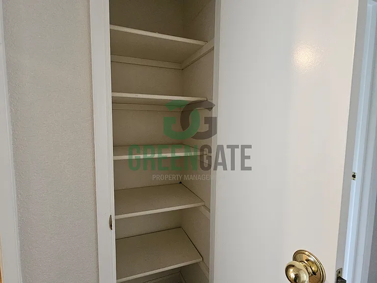 1108 Cedar Creek Dr #1 — Photo 30