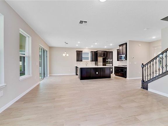5th image of 4900 Echo Ct