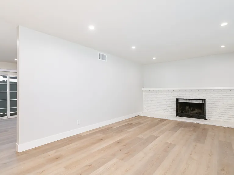 9050 Terhune Ave — Photo 9