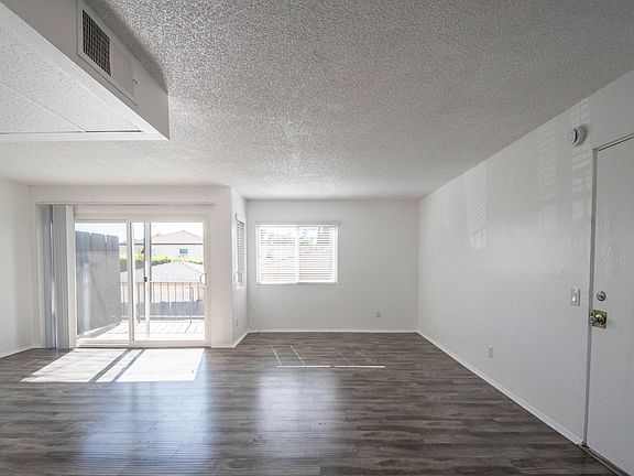 5th image of 13800 Sherman Way APT 102