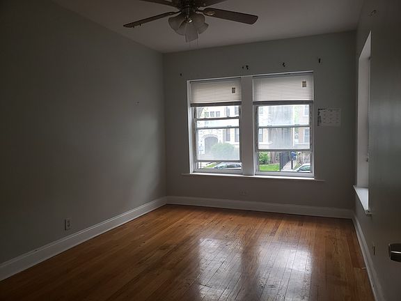3rd image of 4839 N Kimball Ave #N1
