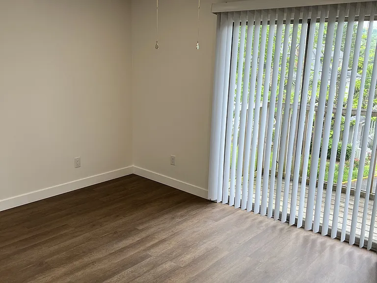 321 Waitman St #B — Photo 19