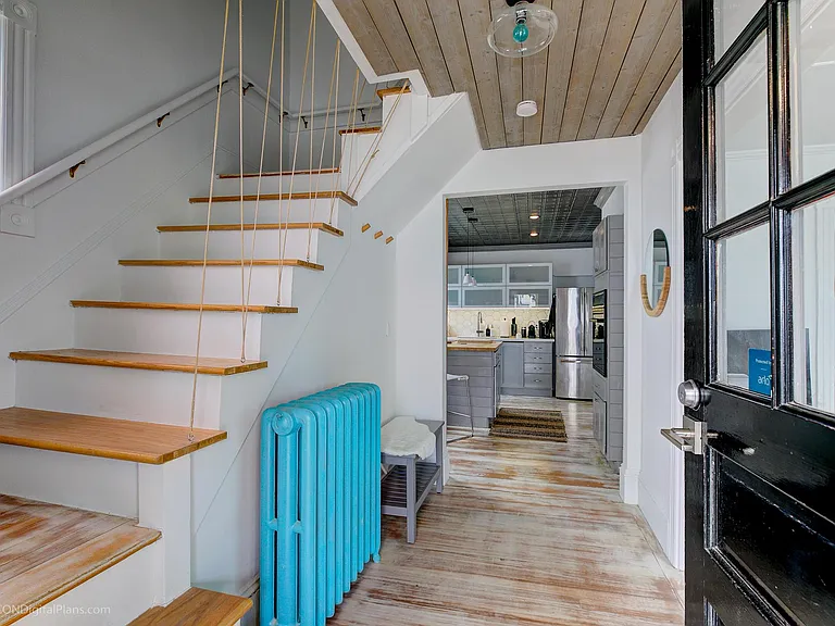 19 Congdon Ave — Photo 3