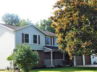 137 Hillbridge Dr, Rochester, NY 14612