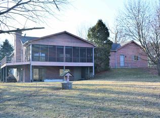 8727 Stephenson Rd, Onsted, MI 49265