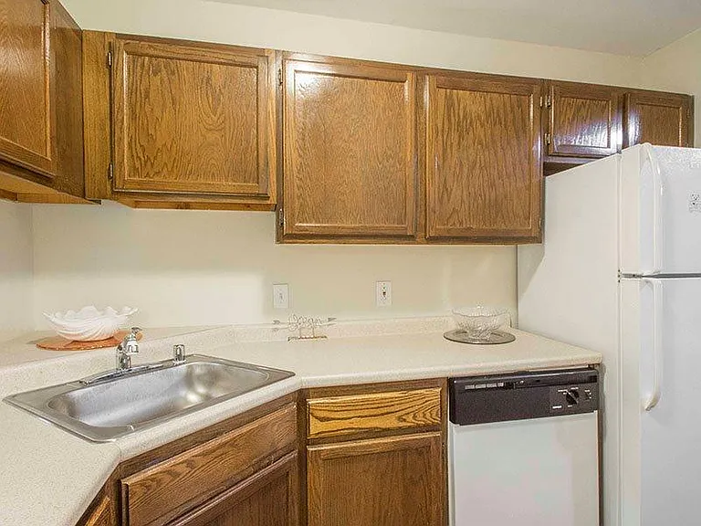 Beacon Point Homes — Photo 10