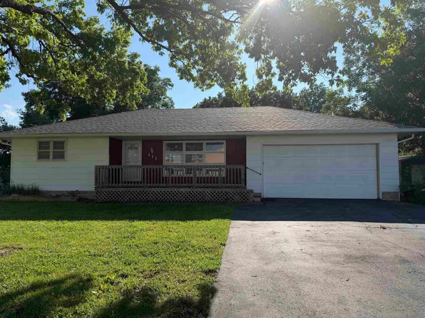 111 S Jefferson St, Eureka, KS 67045
