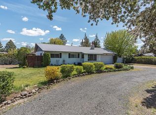 3070 SW Canal Blvd, Redmond, OR 97756