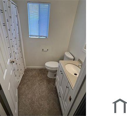 3rd image of 2201 Manzanita Way