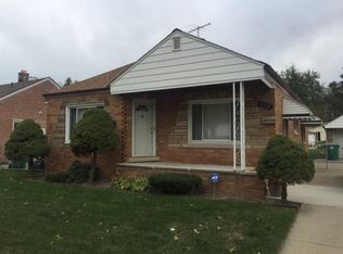 16724 Forest Ave, Eastpointe, MI 48021