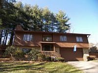 1st image of 104 Willow Wick Dr
