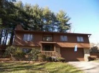 104 Willow Wick Dr, Morgantown, WV 26505