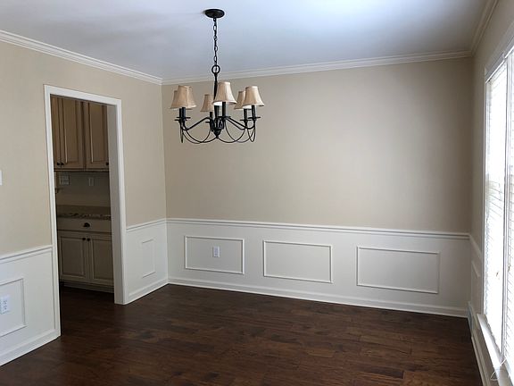 3rd image of 1948 Alder Branch Ln