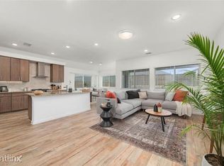 1232R Rosebush Rd, Aubrey, TX 76227