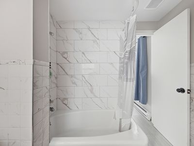 338 Osceola Ave S, Saint Paul, MN, 55102