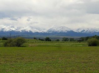 257 Mallard Springs Rd, Big Timber, MT 59011