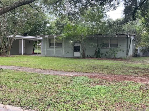 2918 NE 12th St, Gainesville, FL 32609