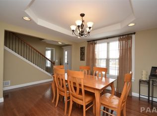 1704 Retriever Ln, Washington, IL 61571
