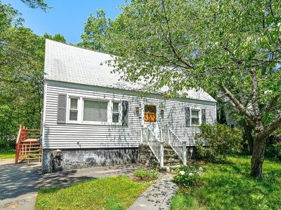 98 G St, Dracut, MA, 01826