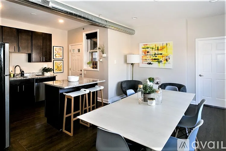 1604 W Berwyn Ave #2 — Photo 7
