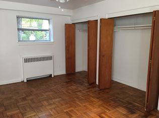 13514 Elder Ave, Flushing, NY 11355