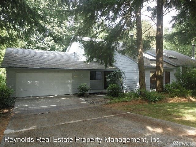 1st image of 2833 Fortner Dr SW #B