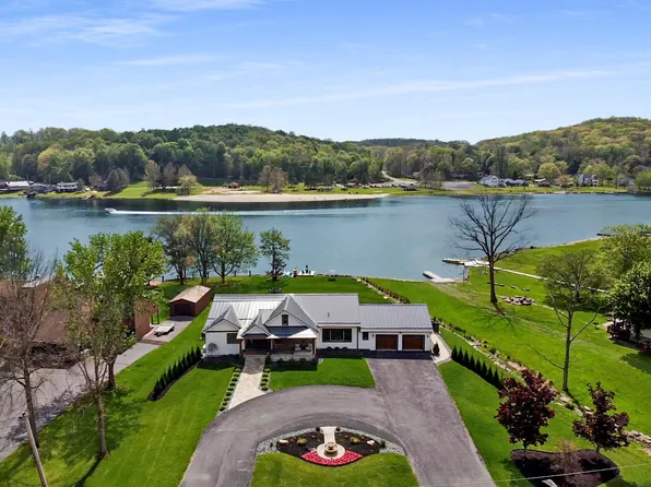 13399 Treasure Lake Rd, Du Bois, PA 15801