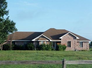 1875 Dogpatch Dr, Terrell, TX 75161