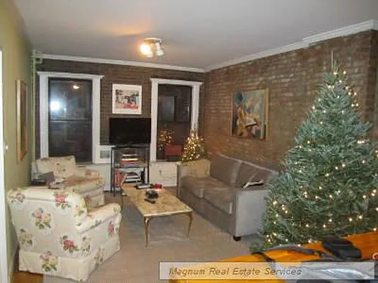 Rented by Magnum Realty Holdings, LLC | media 11