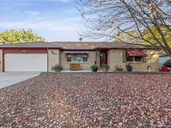 2215 N 82nd Ter, Kansas City, KS 66109