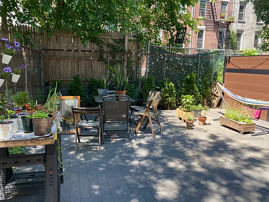 Rented by 3 Quincy Corp. | media 13