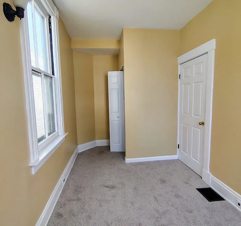 Bedroom #2.2