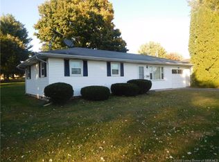 101 Hazel St, Salem, IN 47167