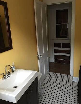 3rd image of 931 W Ferry St APT 1