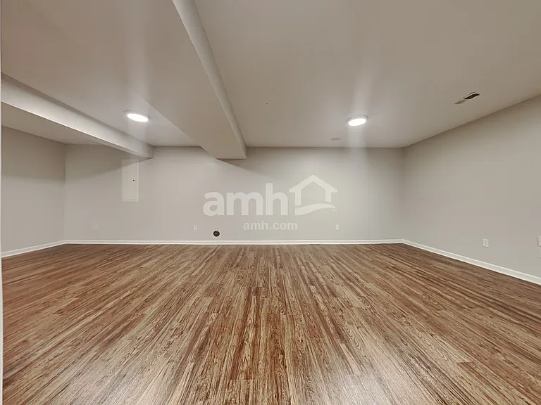 5212 Man O War Dr — Photo 24