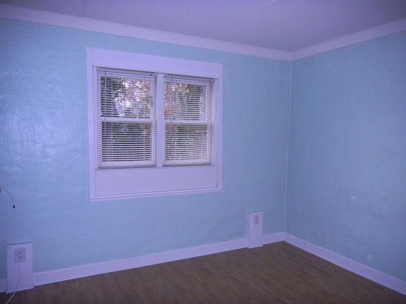 4th image of 1132 Roosevelt Dr APT B
