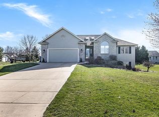 11761 Blue Ridge Dr, Schoolcraft, MI 49087