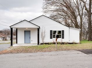 514 Smith St, Springfield, TN 37172