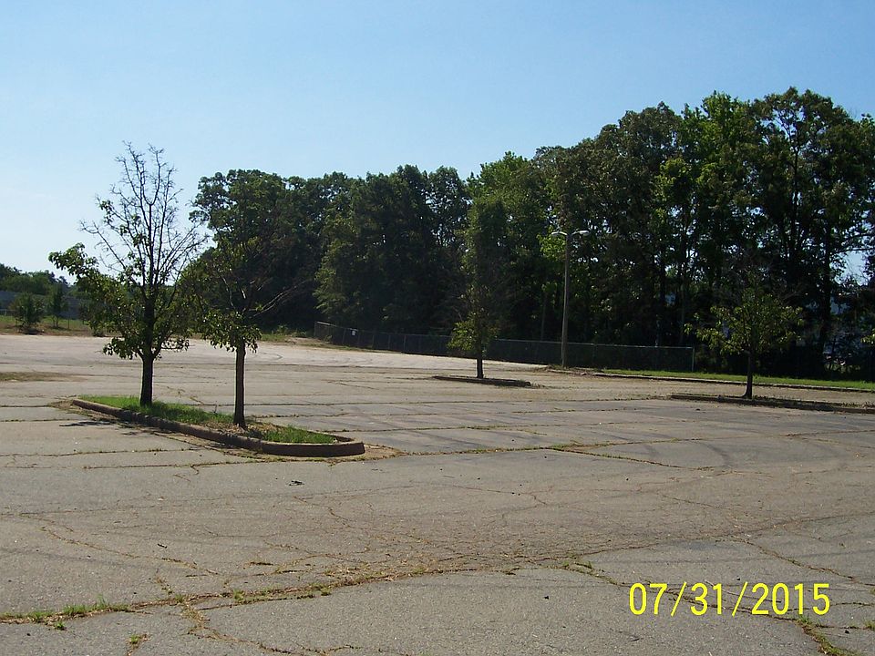 1st image of 2891 Sprouse Dr