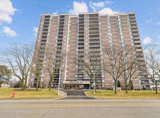 301 Frances Ave #709, Hamilton, ON