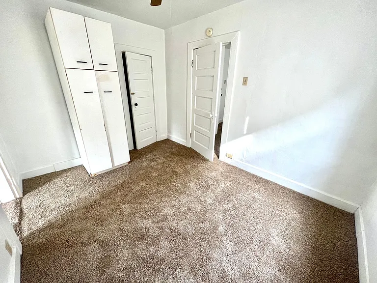 1613 Fourth Avenue (Full Service) — Photo 22
