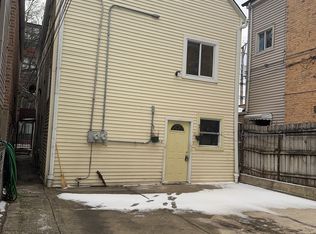 2242 S Whipple St #1R, Chicago, IL 60623