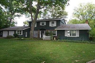 1st image of 28741 Oakwood Pl