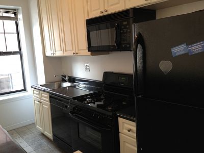 2nd image of 145 2nd Ave APT 4
