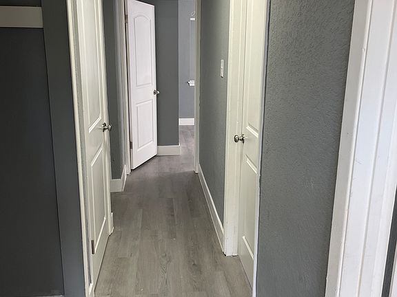 5th image of 2903 Wendy St